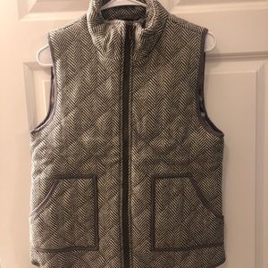 Small Gray & cream Wishlist vest